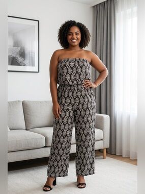 Fun & Flirt Strapless Black and White Geometric Jumpsuit – Size XL (Worn Once)